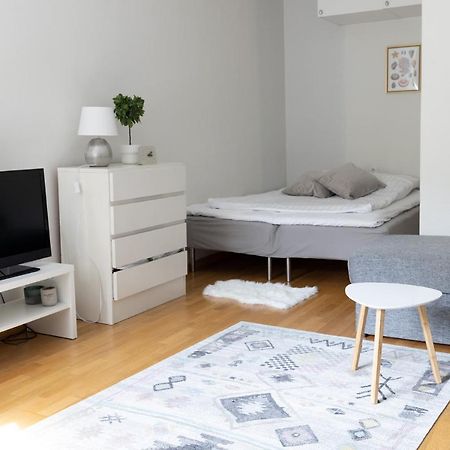 2Ndhomes Cozy And Spacious Studio In Idyllic Katajanokka 헬싱키 외부 사진